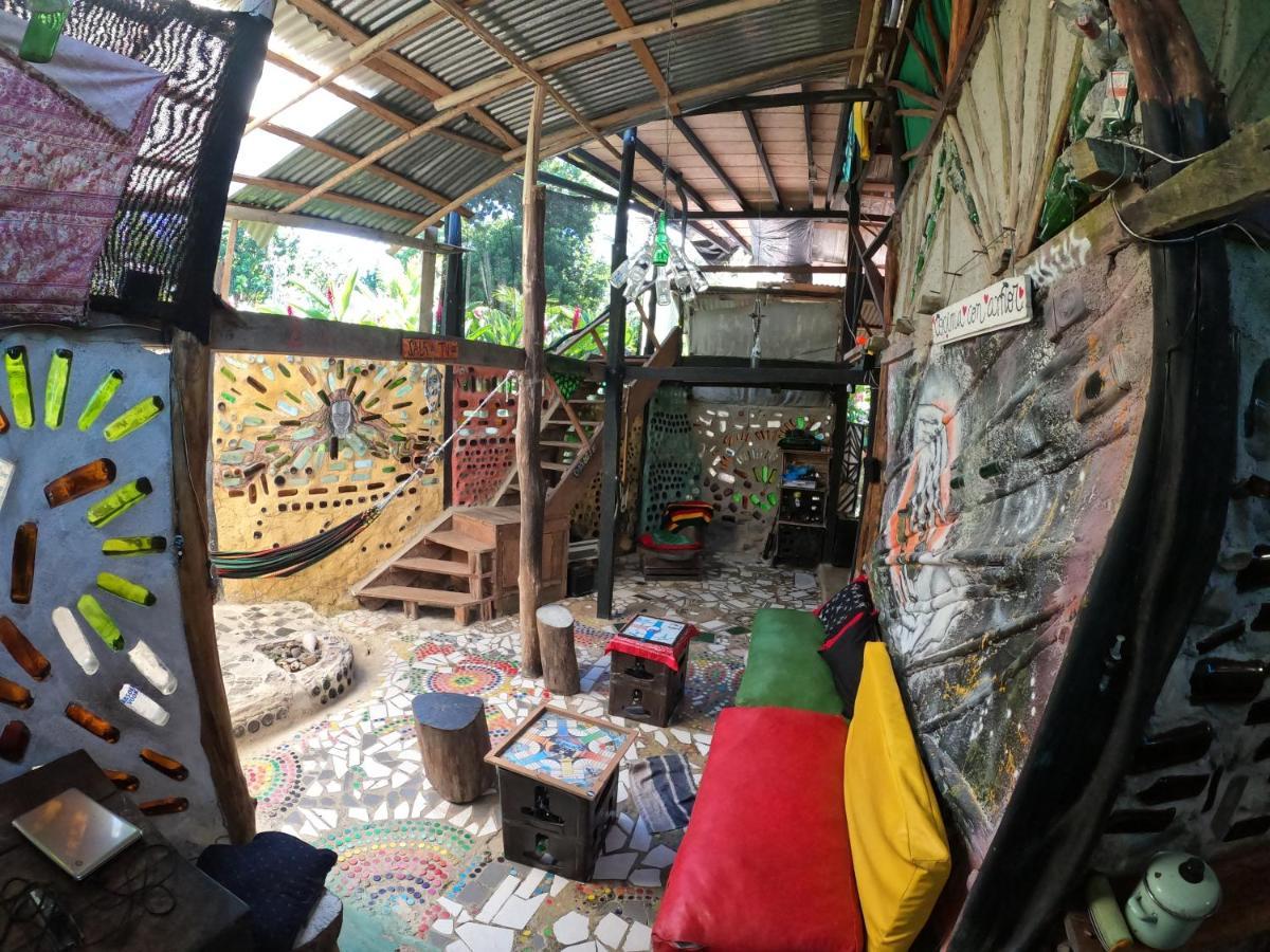 Reciclarte Galeria Hostal Capurganá Exteriör bild